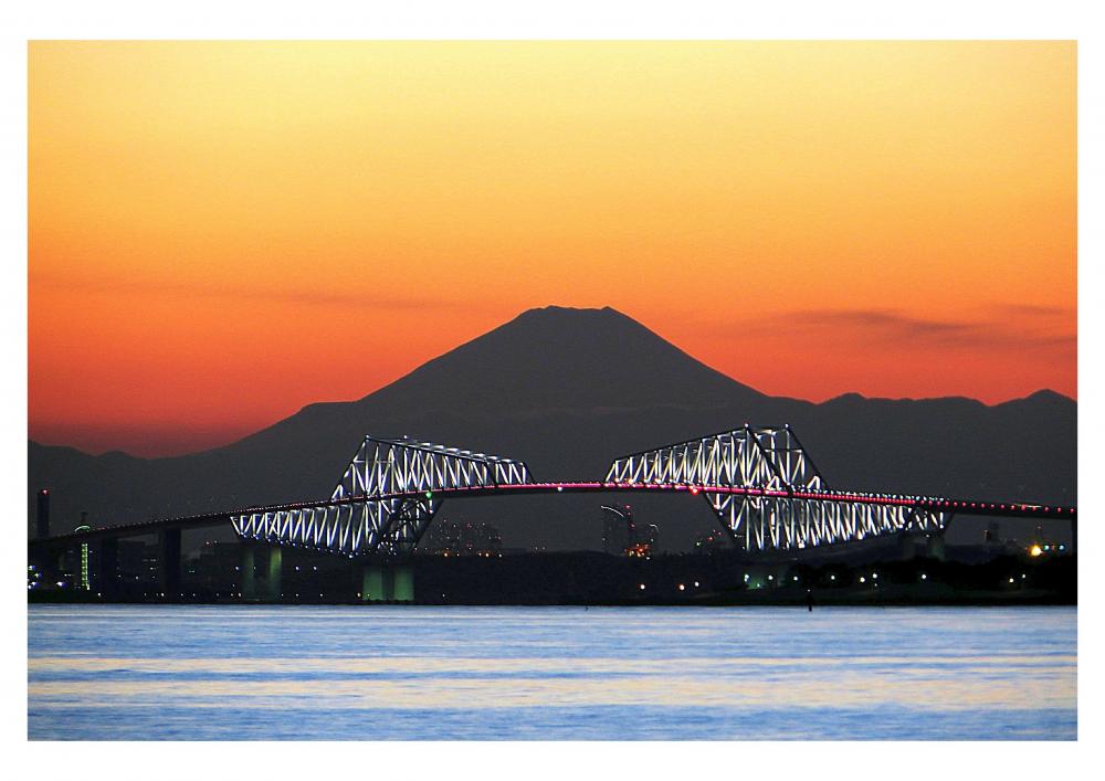 2020年江東区長賞
作品名『東京ゲートブリッジと富士山』
 魅力百様、江東区。オンライン観光写真コンテスト2021