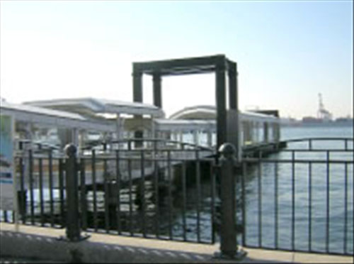 青海客船ターミナル