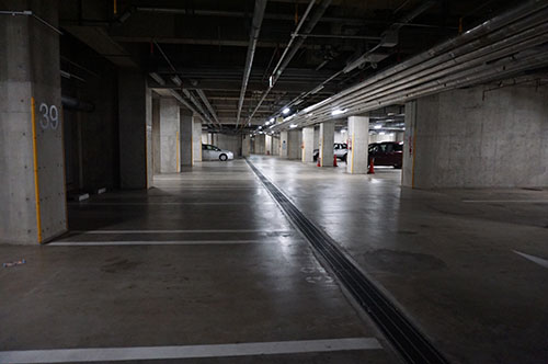 タイムズ東京国際交流館駐車場 画像2
