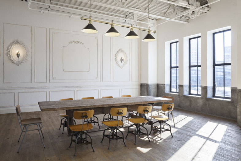 Studio vence RIVERSIDE