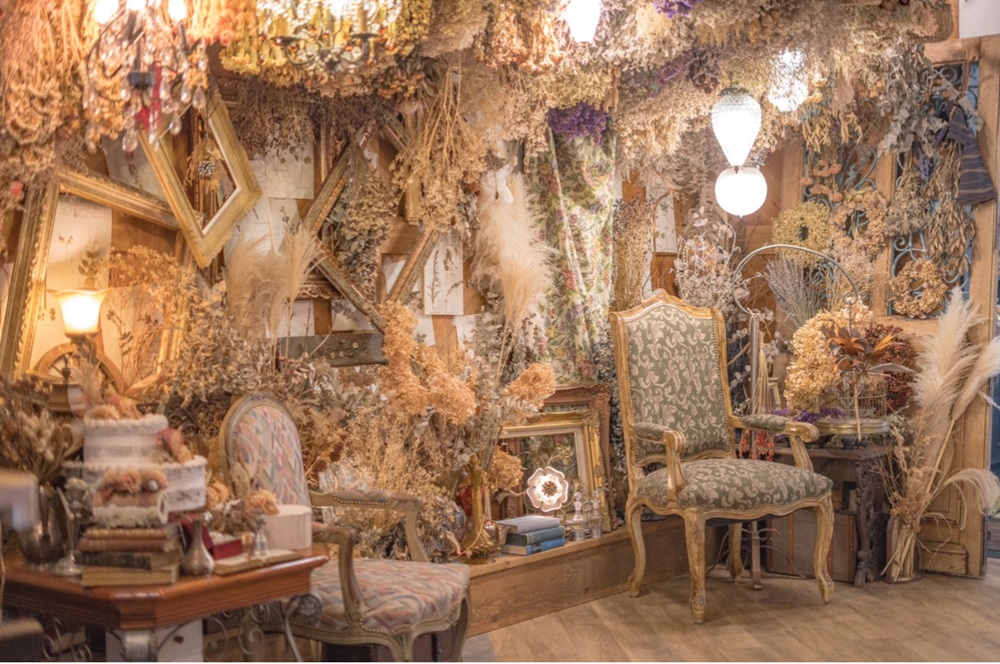 カフェスタジオ　ハナノスミカ